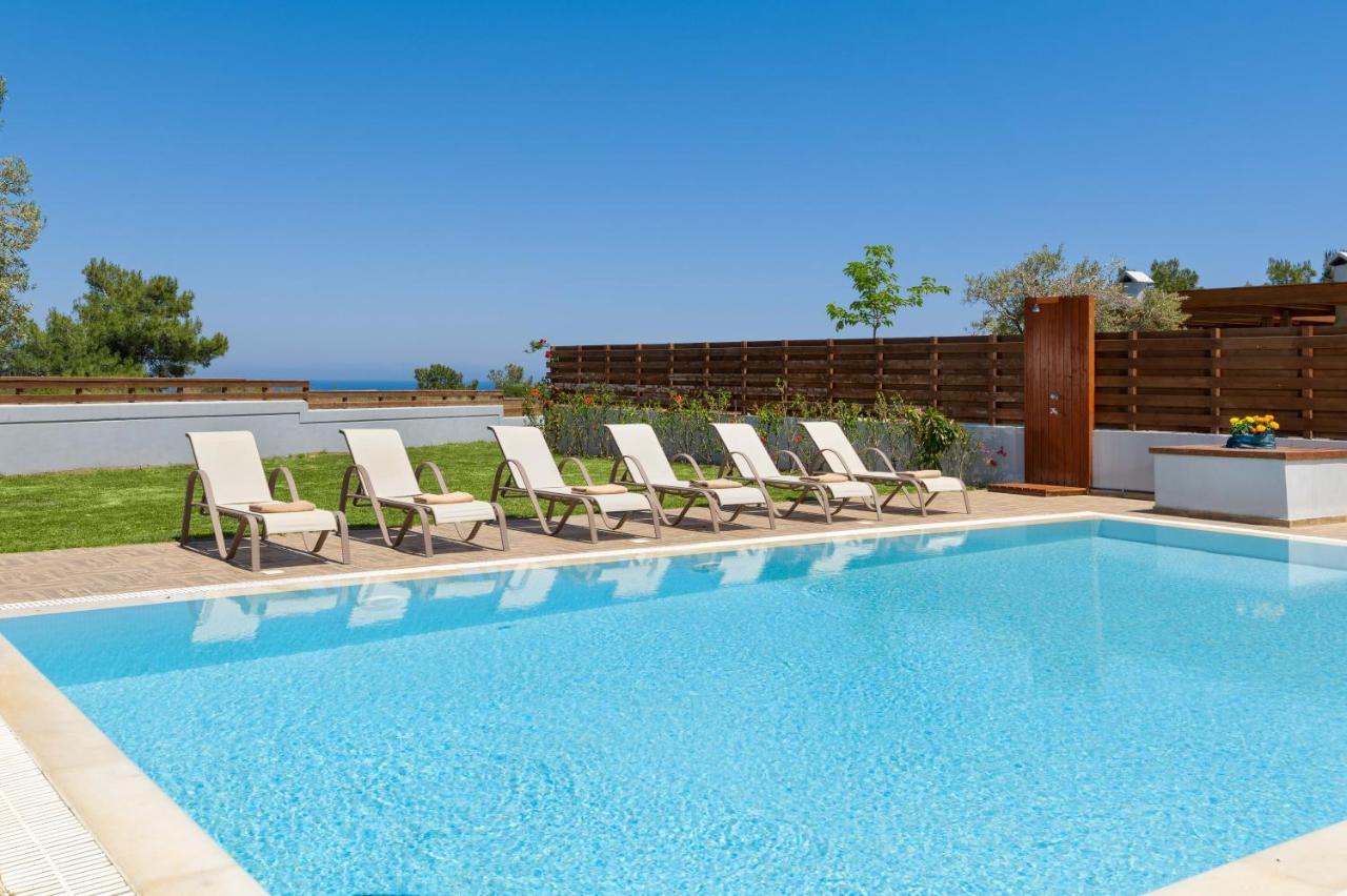 Vila Sperveri Enalio Kolymbia
